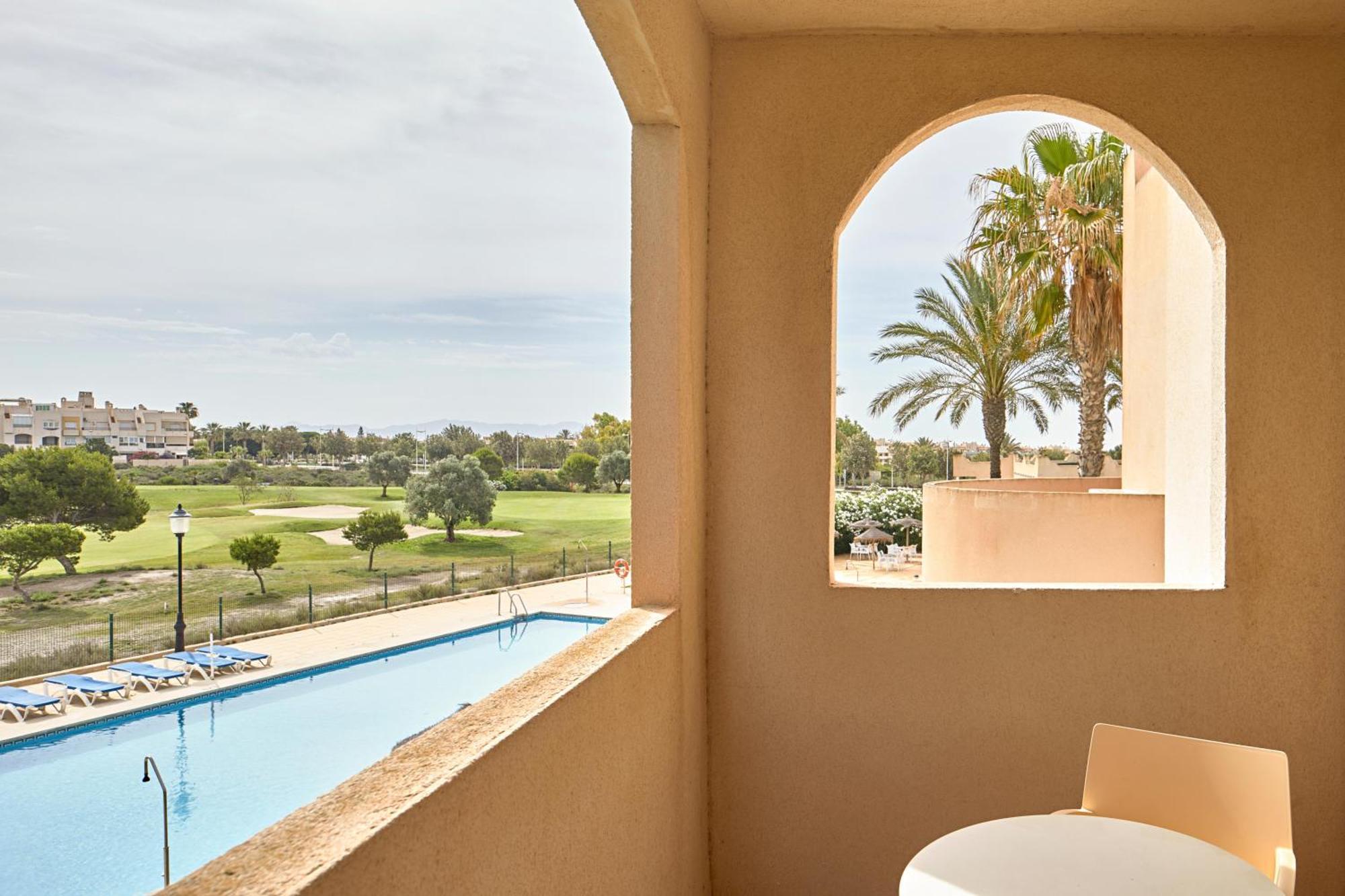 Hotel Cabo Gata Retamar (Almeria)